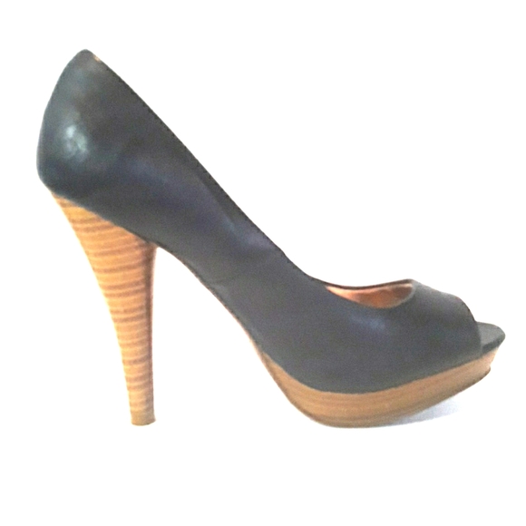 Steve Madden Shoes - ♦️Madden Girl Navy Leather Peep Toes